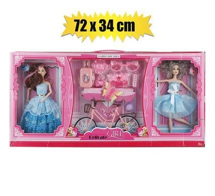 Fashion doll set with accessories