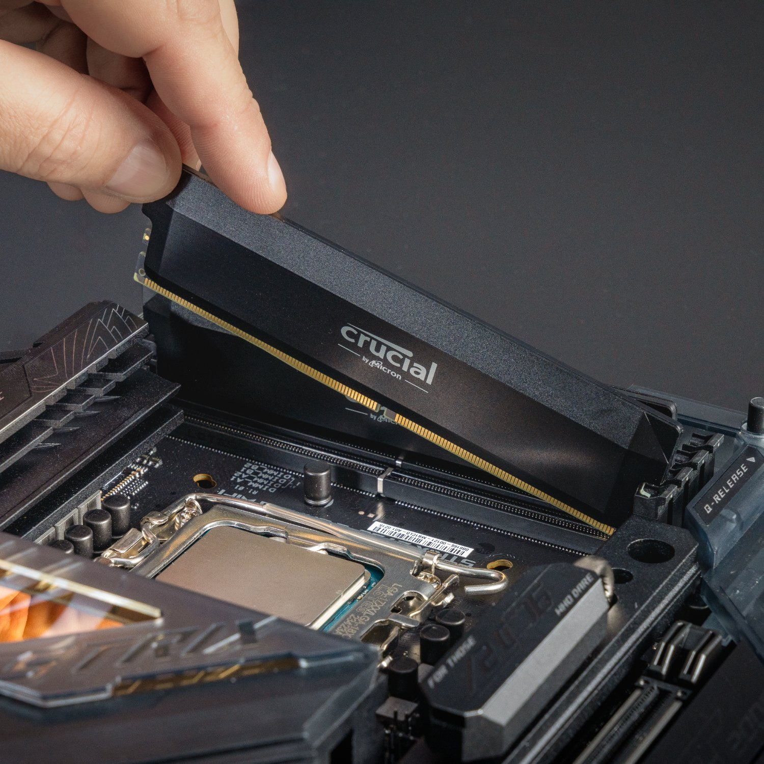 Crucial Pro Overclocking 32GB 6000Mhz DDR5 Desktop Memory Black - Image 5